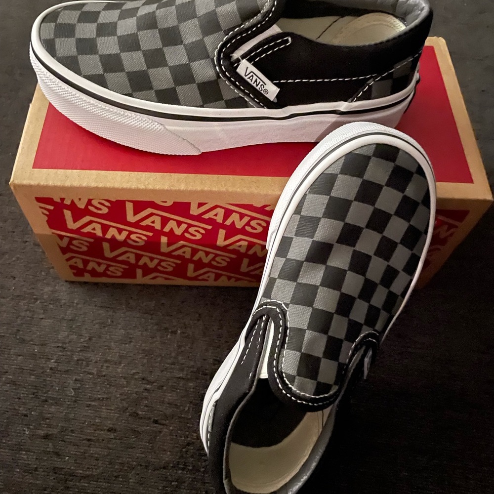 *New* Kids Checkered Vans 11.5